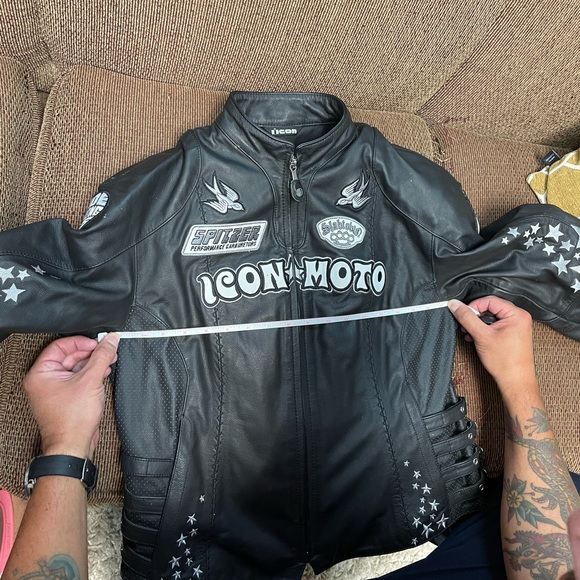 Icon black “bombshell” leather motorcycle jacket - Picture 4 of 10